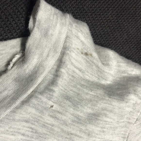 Cute Tee with Side Slits - Picture 7 of 7